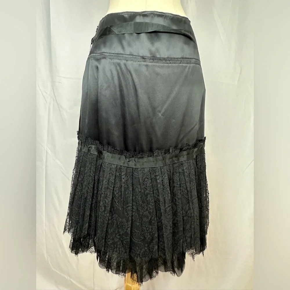NWT Prada Black 100% Silk Satin & Lace Skirt Sz 38